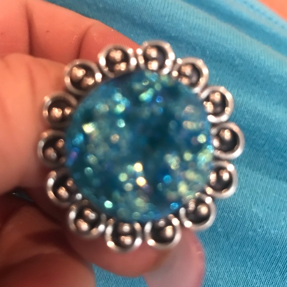 NWOT Druzy Quartz Ring size 8 - Picture 4 of 8